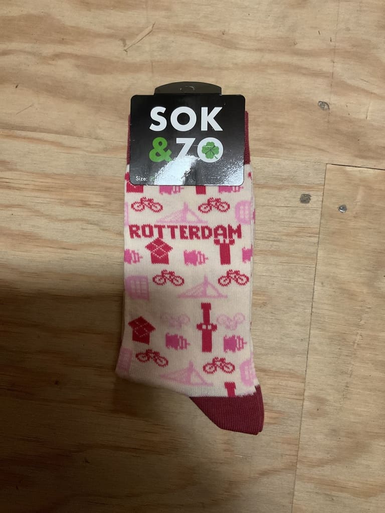 Rotterdam Iconen – Roze/Crème